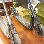 Gleiches Modell: Links ohne Fahrradlicht, rechts mit Fahrradlicht