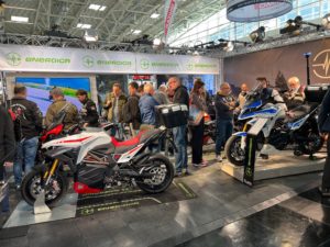 Messe: Energica Elektromotorräder Esperia & Polizeiversion. Perfekt für electric-horses.de!