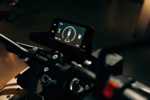 web_2022_ZERO_FX_1W9A3563